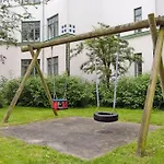 Great Central Apartment Walking Distance To Metro
